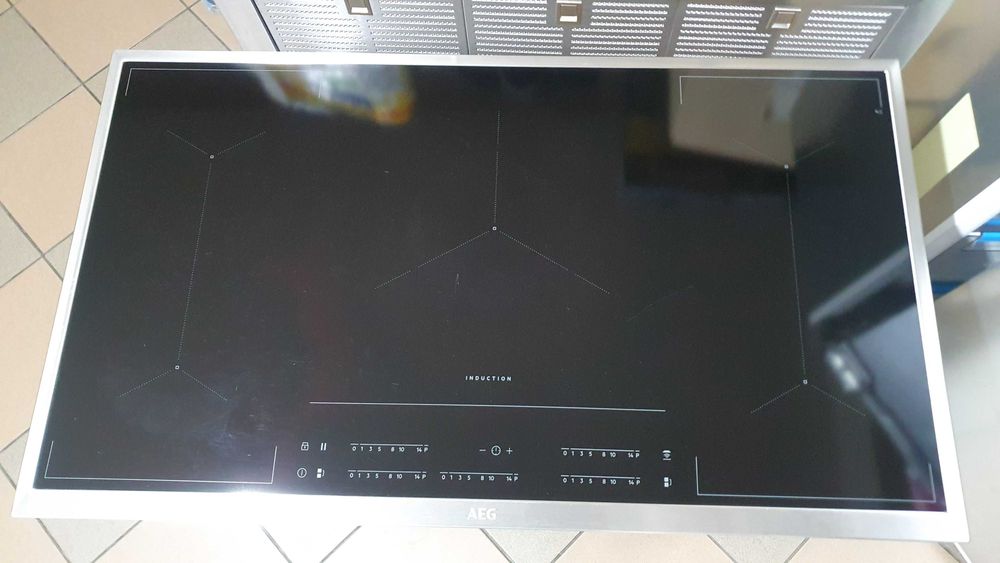 Płyta indukcyjna AEG  IKE95454XB 90 CM