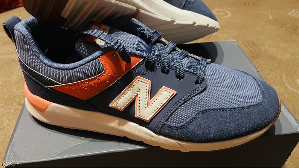 Кросівки New Balance 009