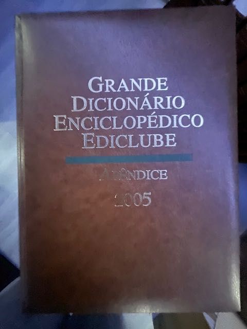 Grande Dicionário Enciclopédico Ediclube