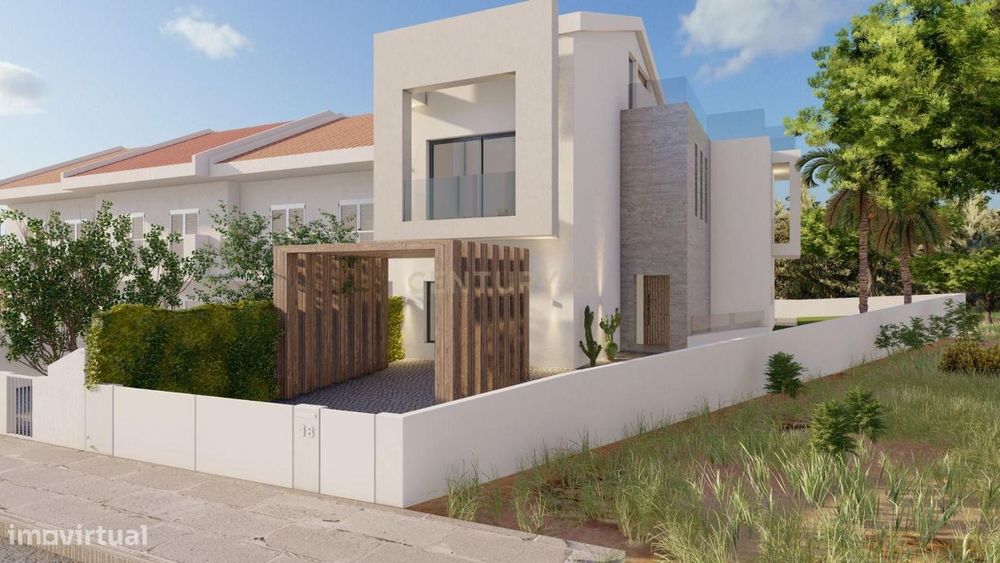 Moradia no Algarve com Piscina, junto ao  Parque Natural da Ria Formos