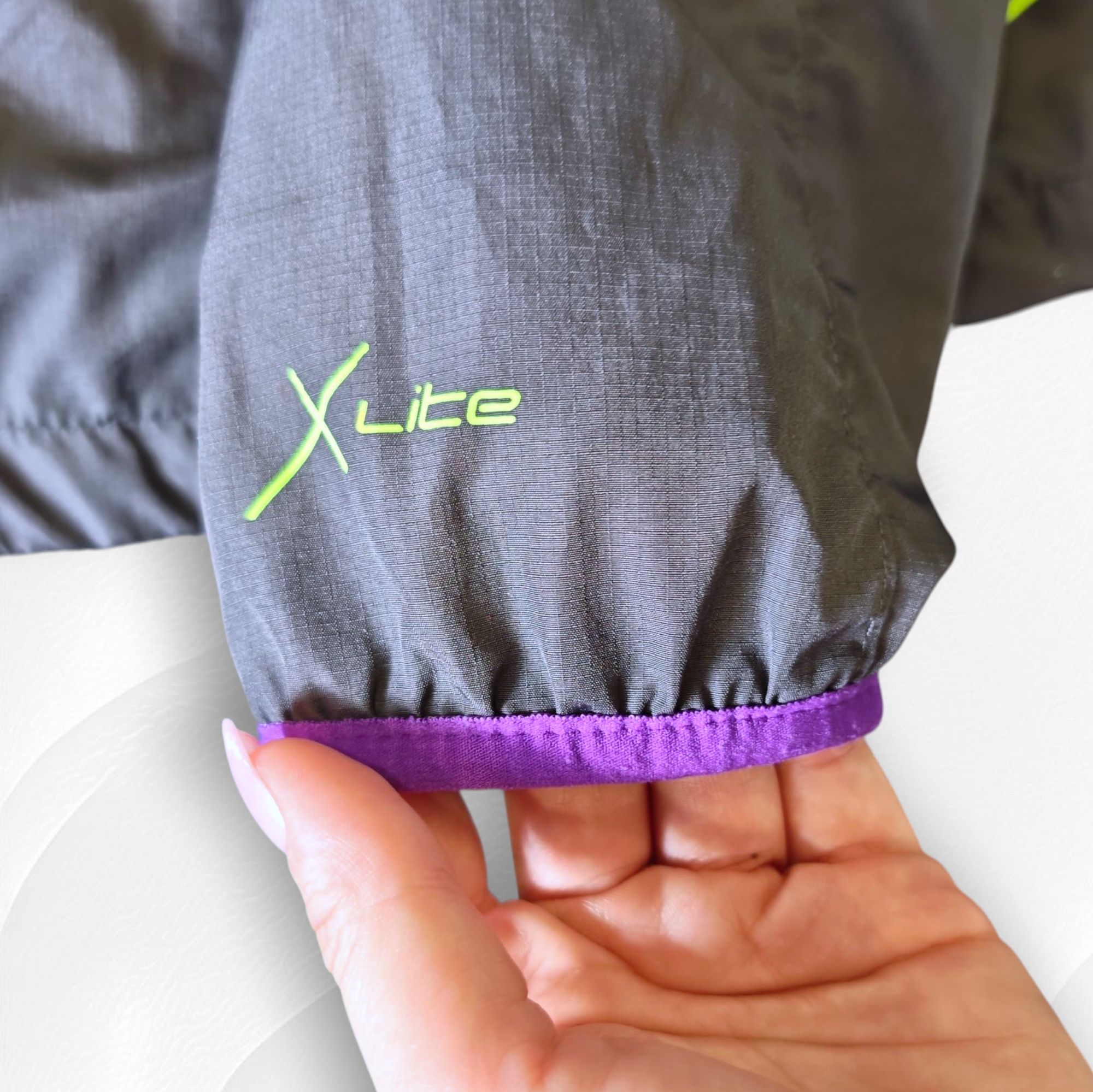 Lekka kurtka damska wiatrówka do biegania Karrimor Run Xlite sportowa