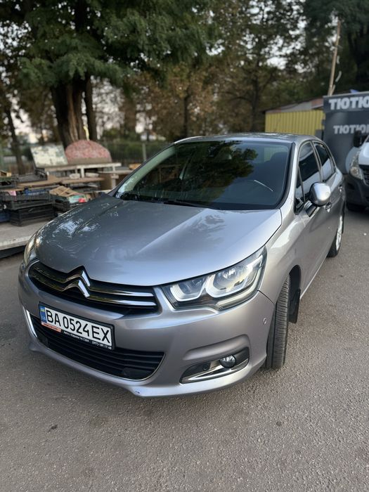 Автомобіль Citroen c4 2017 хетчбек/євро 6 автомат