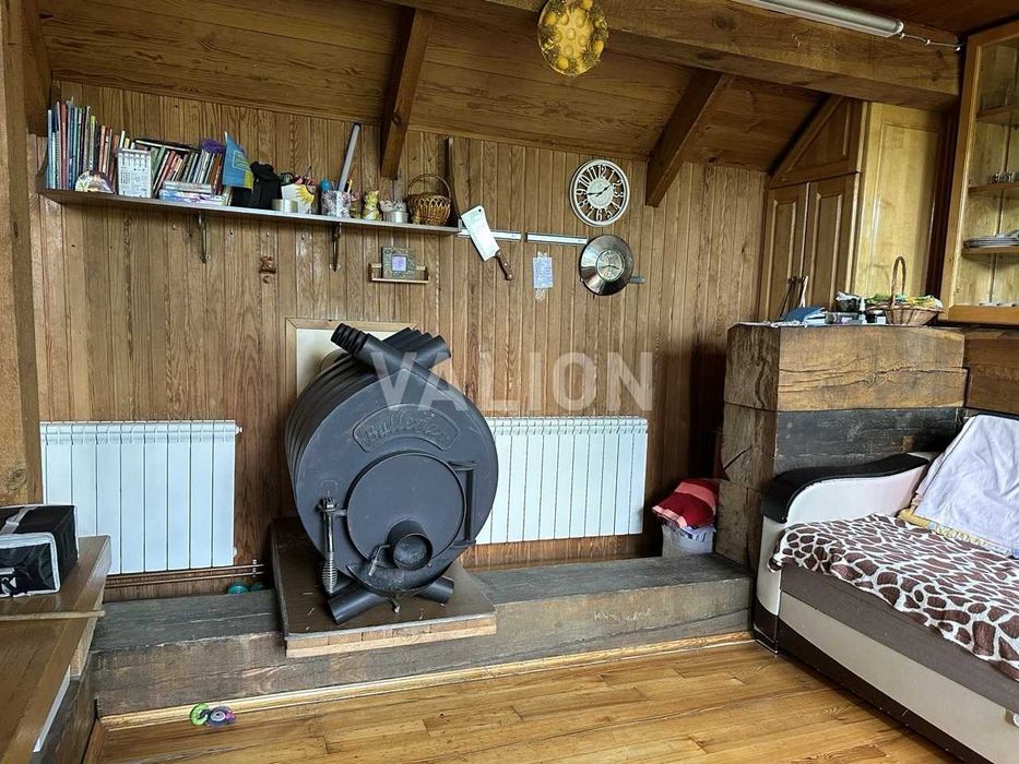 Без % Продаж дачного будинку на ділянці 80 соток в с. Проців