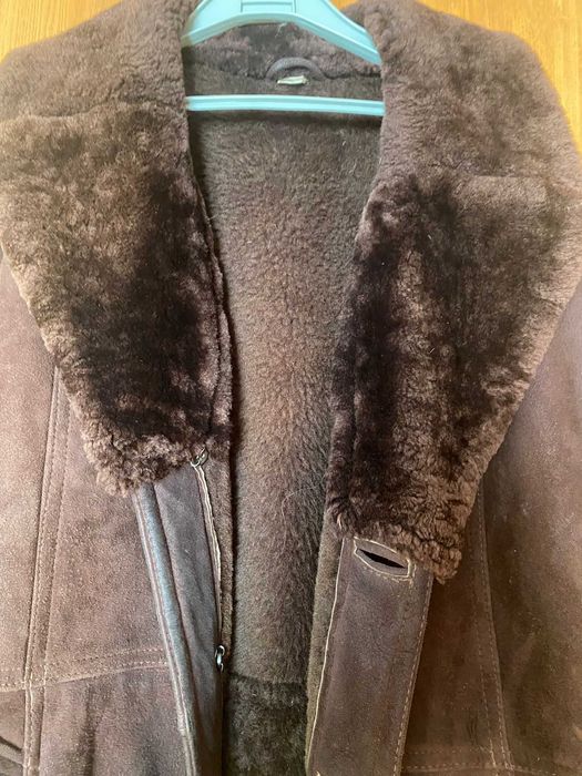 Kożuch męski w kolorze ciemnego brązu, rozmiar XL