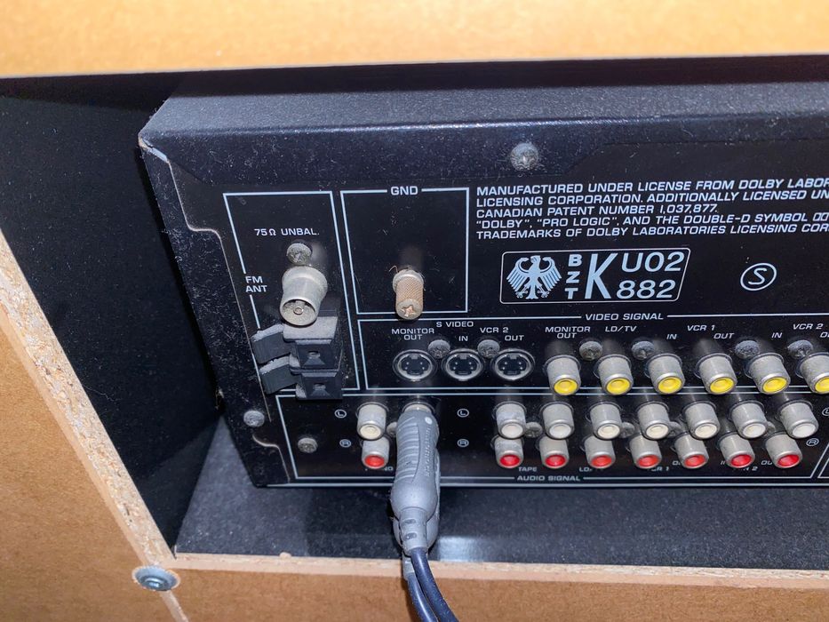 Yamaha Stereo Receiver RX - V590RDS amplifier