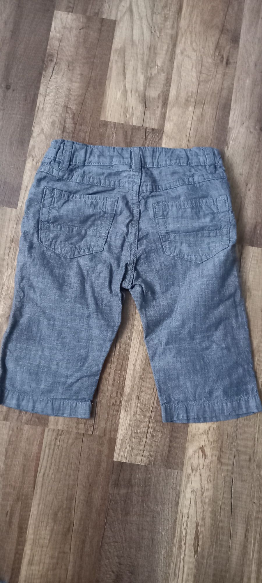 Spodenki H&M chłopięce bdb 104