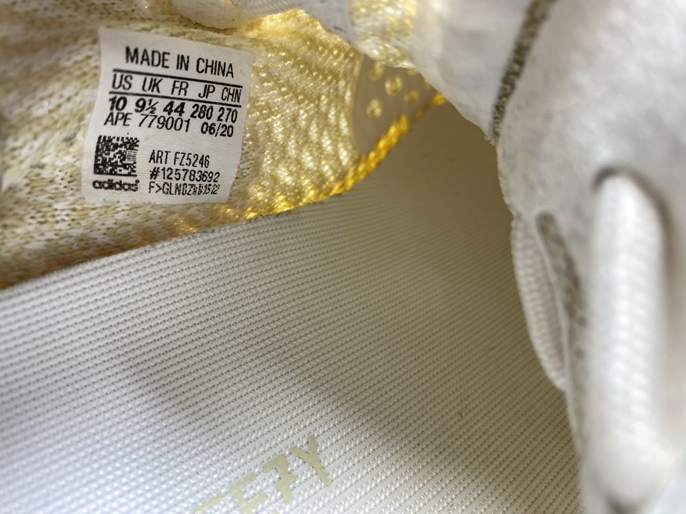 44-28см ОРИГІНАЛ 100% Кросівки ADIDAS YEEZY BOOST 350 v2 FZ5246