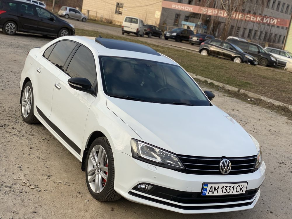 VW JETTA 2015 2.0 TDI Turbo bluemotion Premium