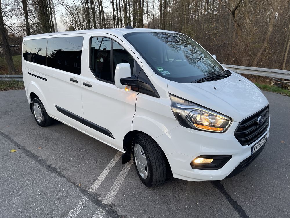 Wynajem bus 9 osobowy  Ford Custom