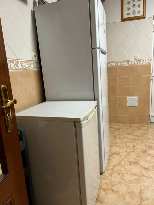 Vendo frigorífico Ariston e arca frigorifica Jocel