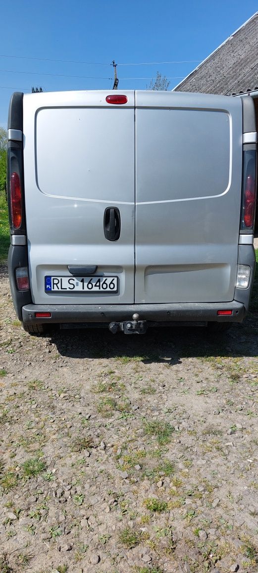 Opel Vivaro 2005