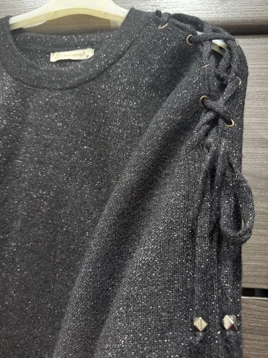 Женский свитер Serianno Новий. Розмір  М