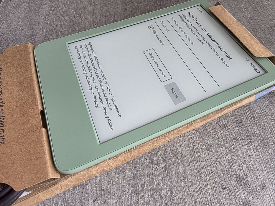 Kindle. 11 покоління. 2024. 16Гб Підсвітка. Новий. Matcha. Зелений