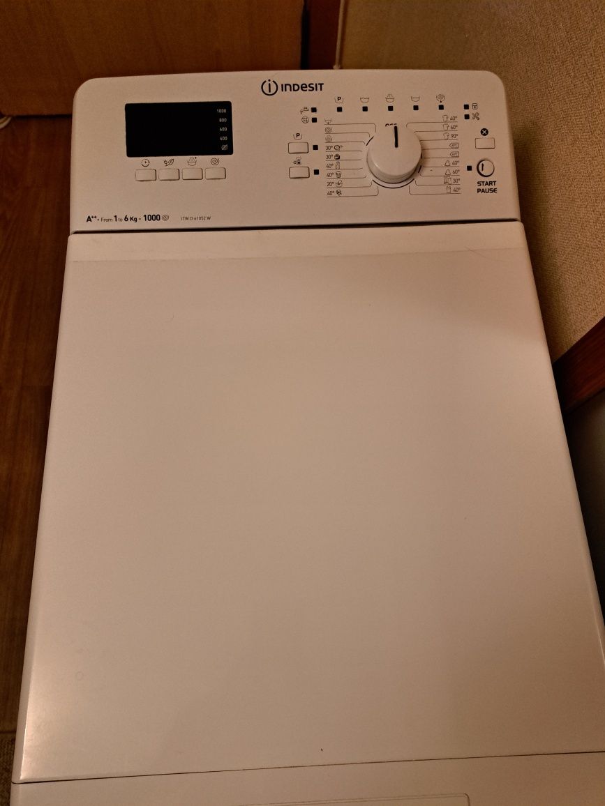 INDESIT   A++ 6kg  1000 ob  itw D 61052 w