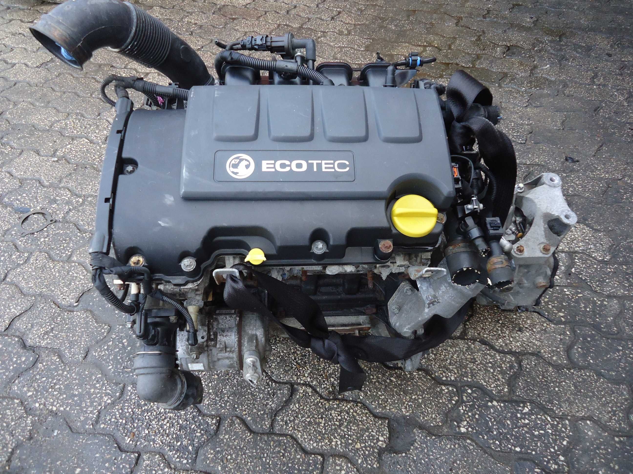 Motor Opel Corsa 1.2I (A12XER)