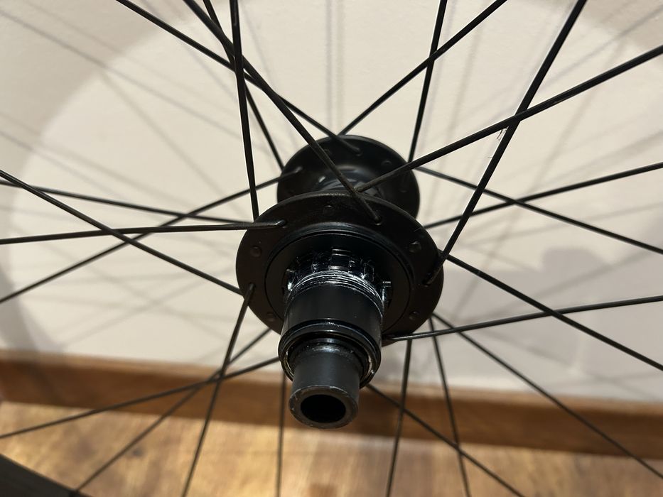 Koło tylne Zipp 303 Firecrest Tubeless Disc