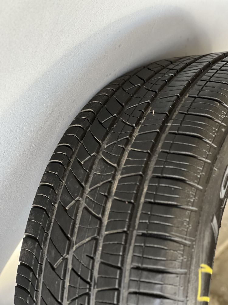 Продам резину 4 шт 215/55 r17