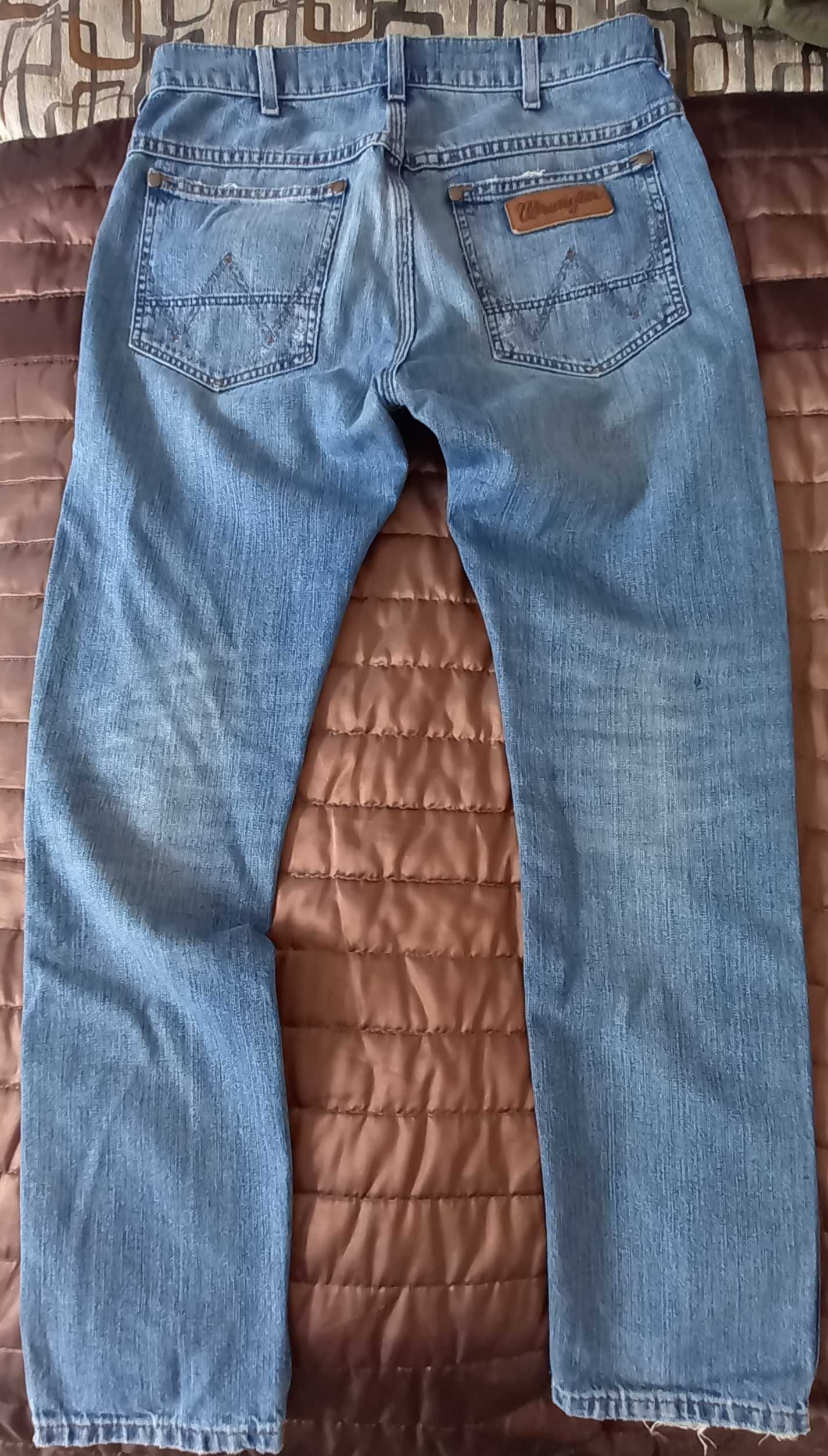 spodnie jeansy męskie Wrangler Boyton slim tapered 29/32