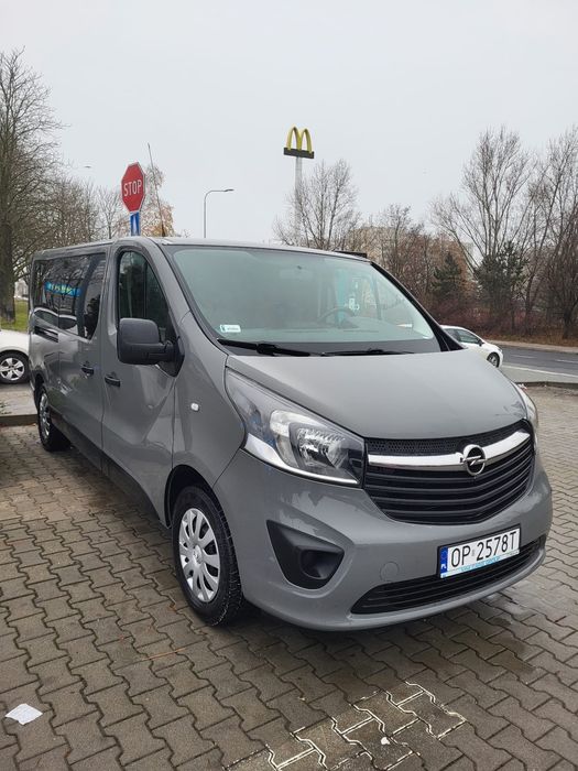 (Wolne terminy wakacje) Wynajem busów 9 osobowych