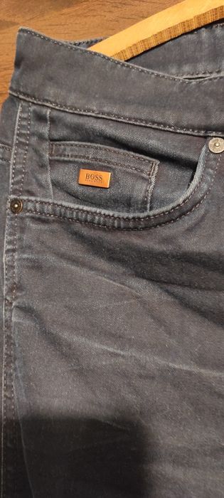Hugo Boss  jeansy rurki slim męskie L