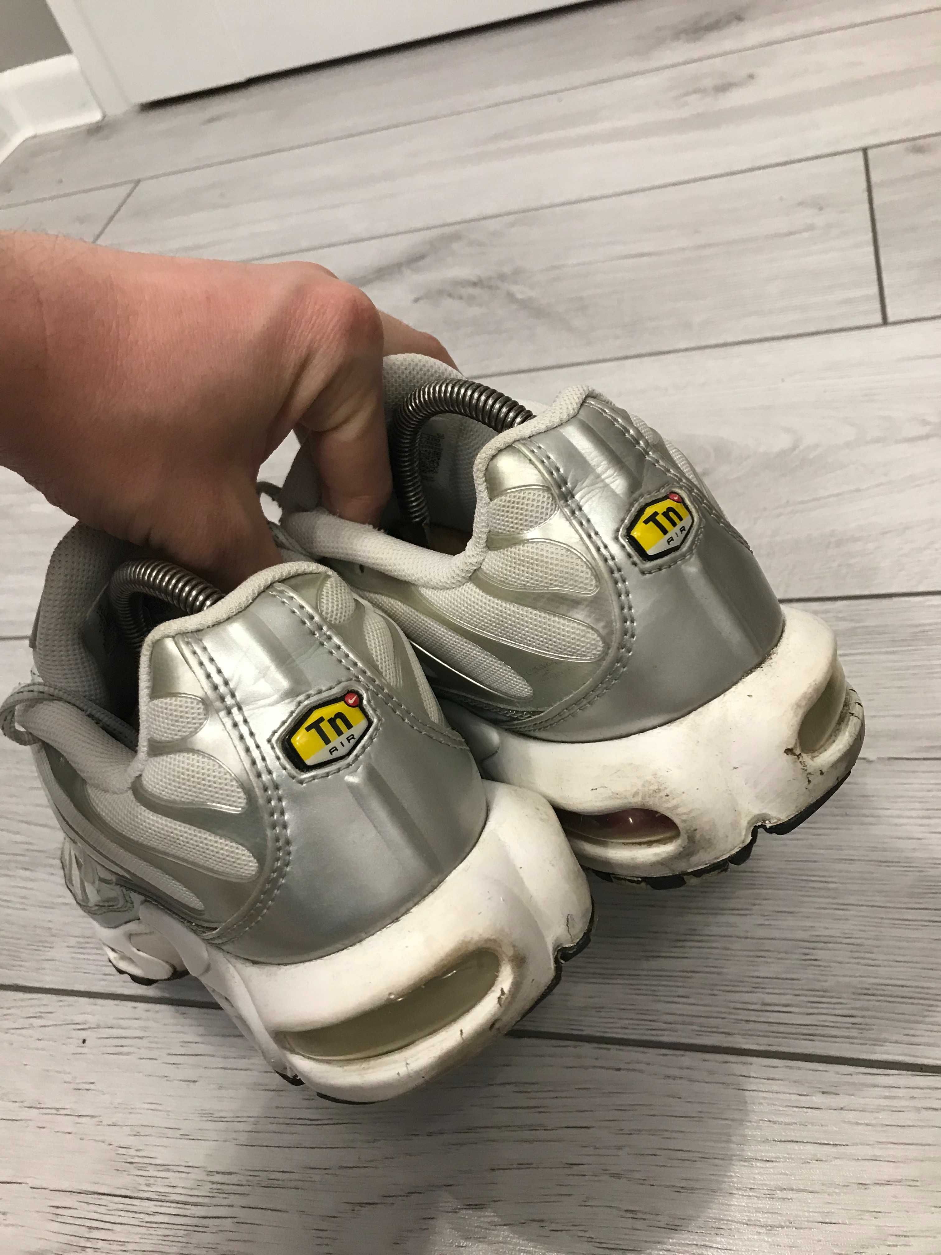 Buty Nike Air Max Tn+ rozm. 44 ( sprawne systemy air)