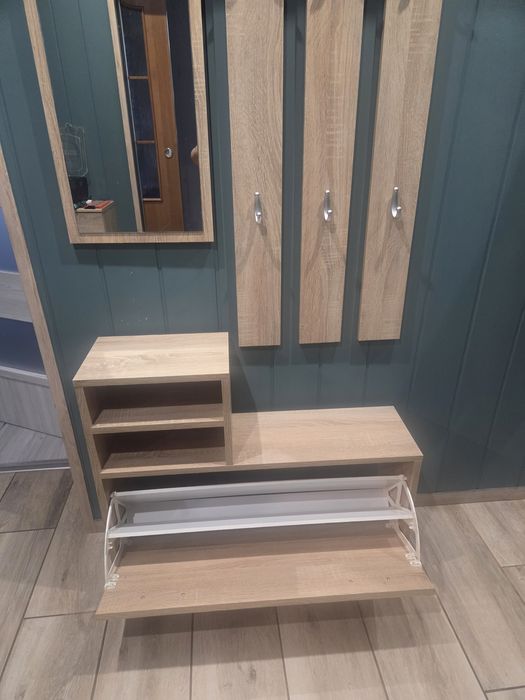 Sprzedam komodę i garderobe