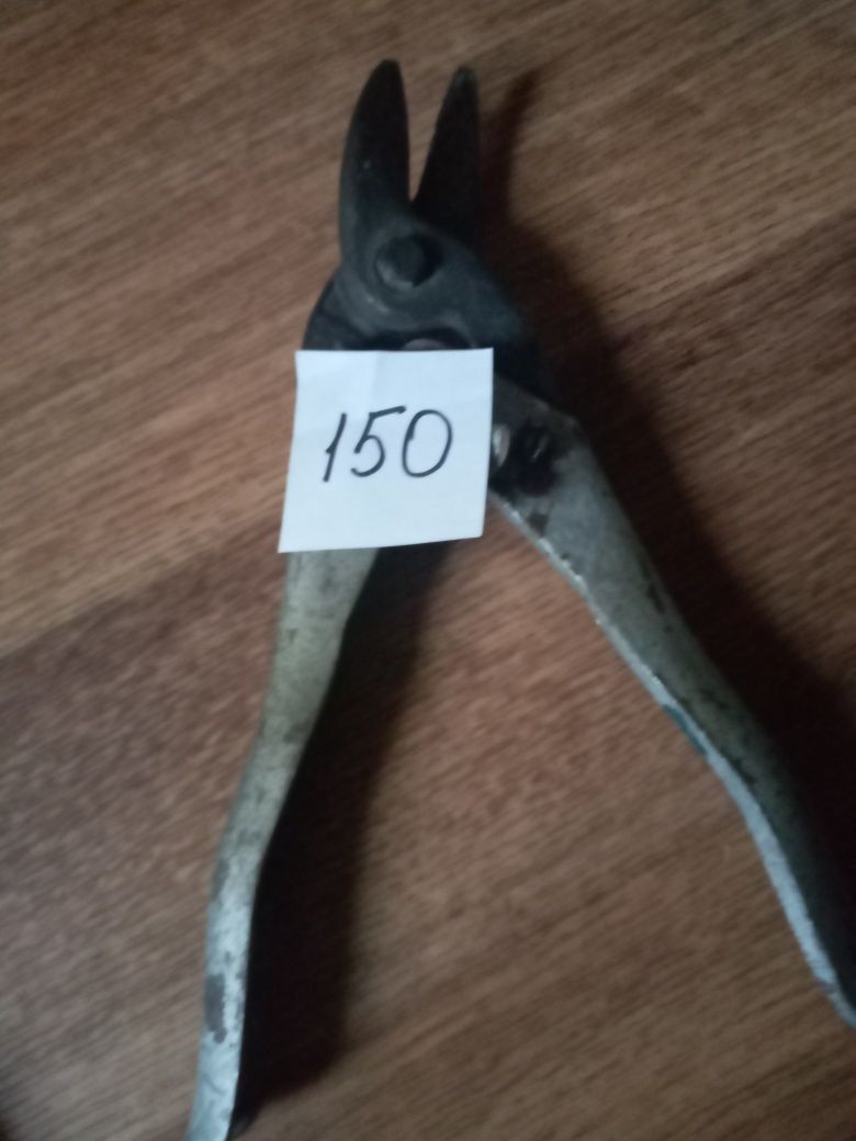 Продам плоскогубцы времен СССР