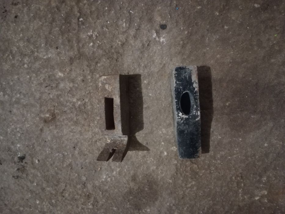 Młotki z czasów PRL.