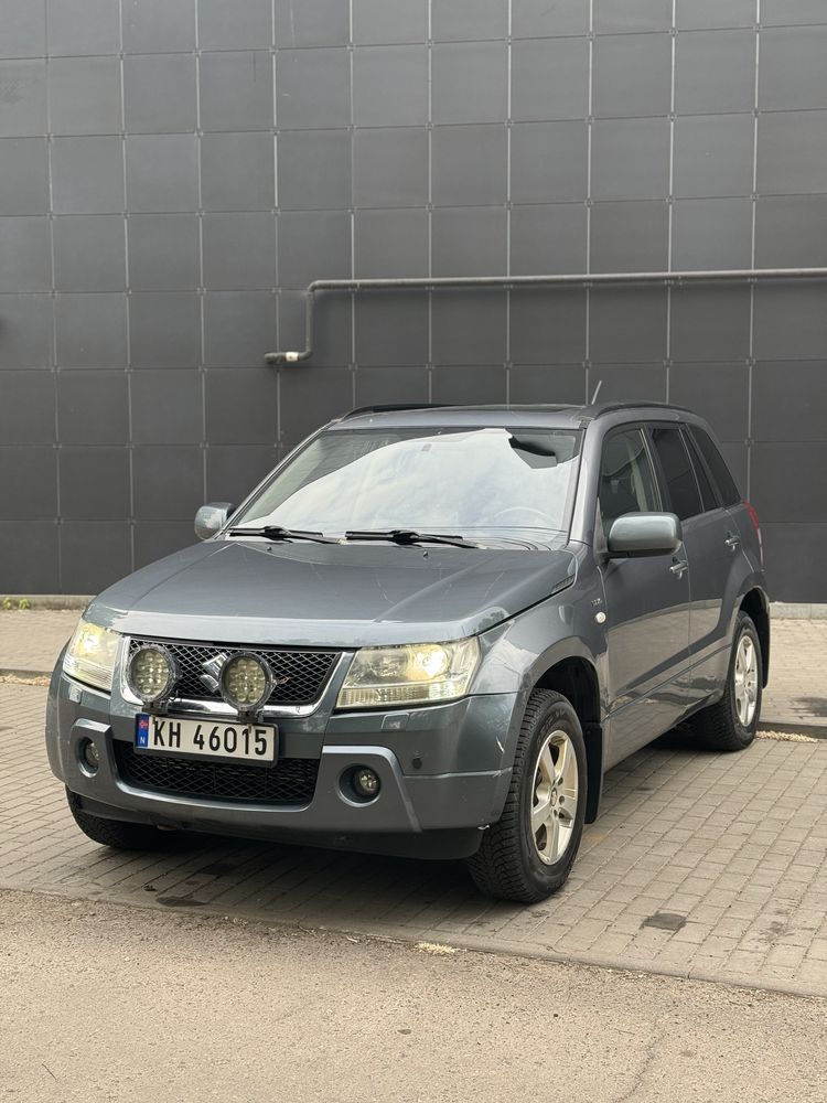 Suzuki Grand Vitara 2008г 1,9tdi механика 4х4