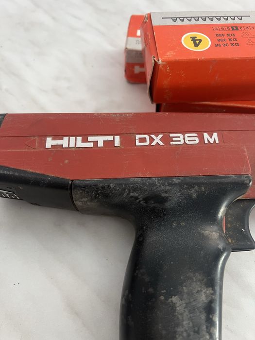 Osadzak prochowy Hilti