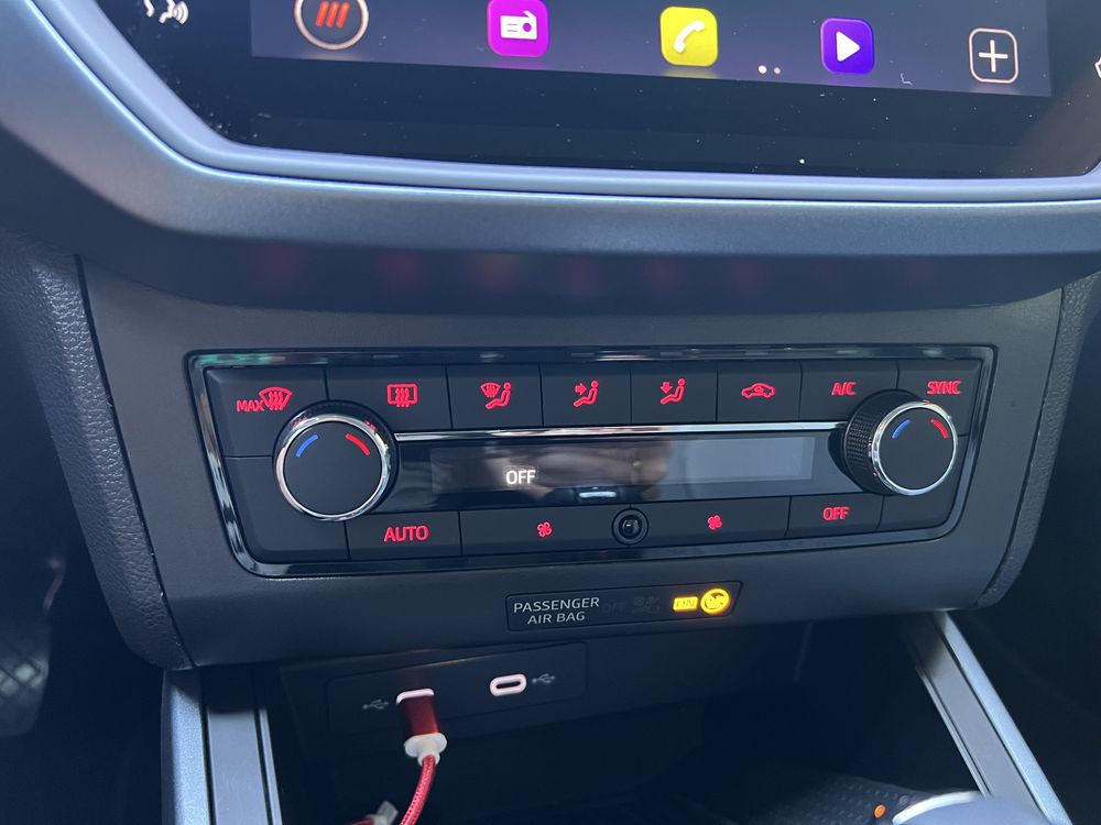 Продам Seat Arona 2021 автомат