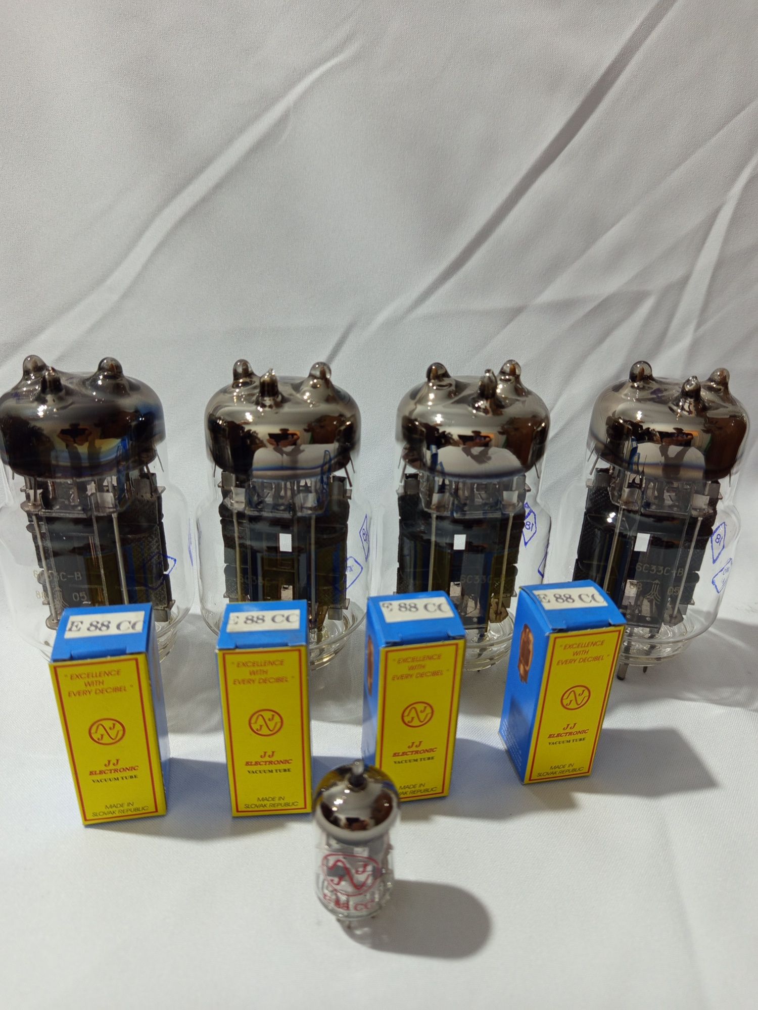 Lampy elektronowe E88cc