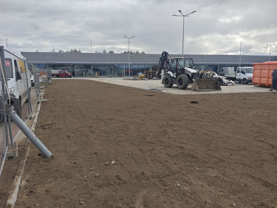 Usługi Koparko ładowarką Prace ziemne Wyburzenia Wykopy pod budyneki