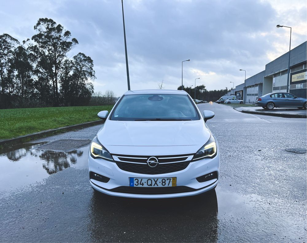 Opel Astra 1.6 CDTI 110cv  Versão Dynamic S/S