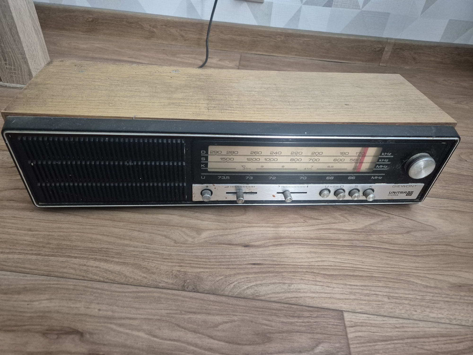 Radio Unitra Diora GIEWONT