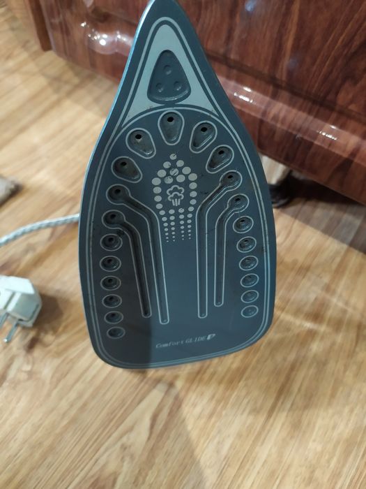 Утюг HausMark бу Праска