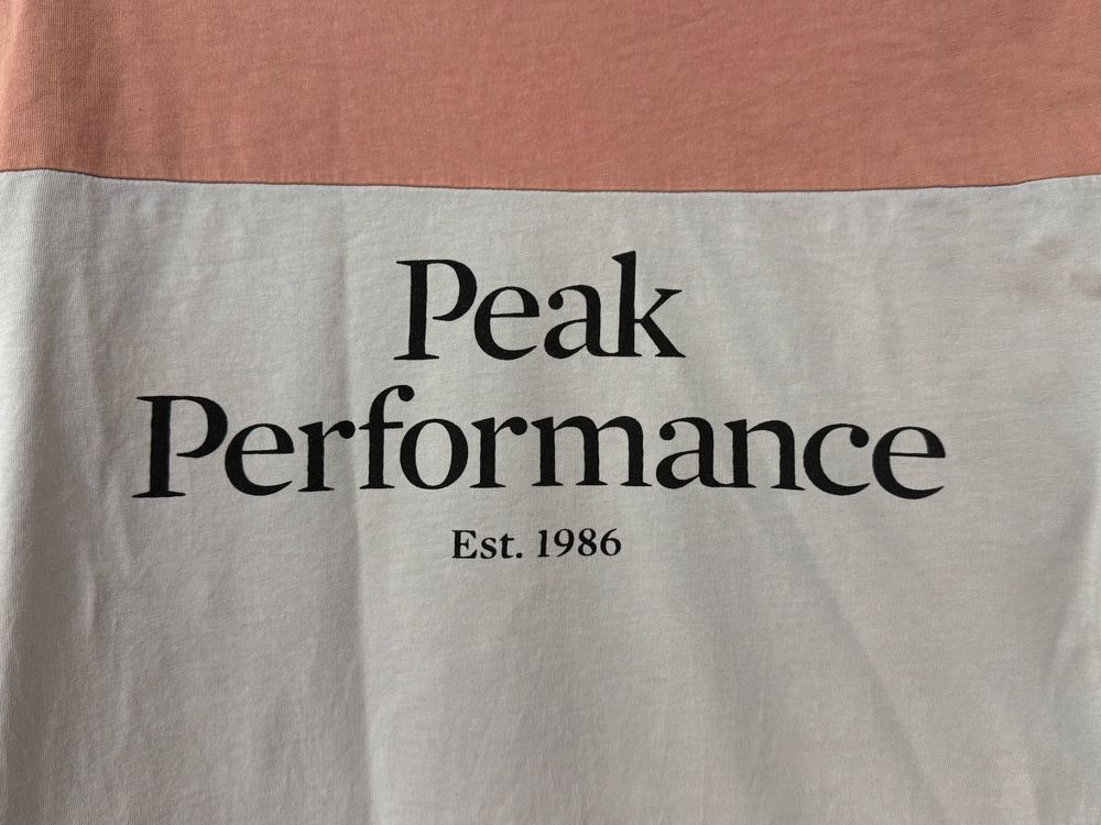 Koszulka Peak Performance S tshirt logowany męski