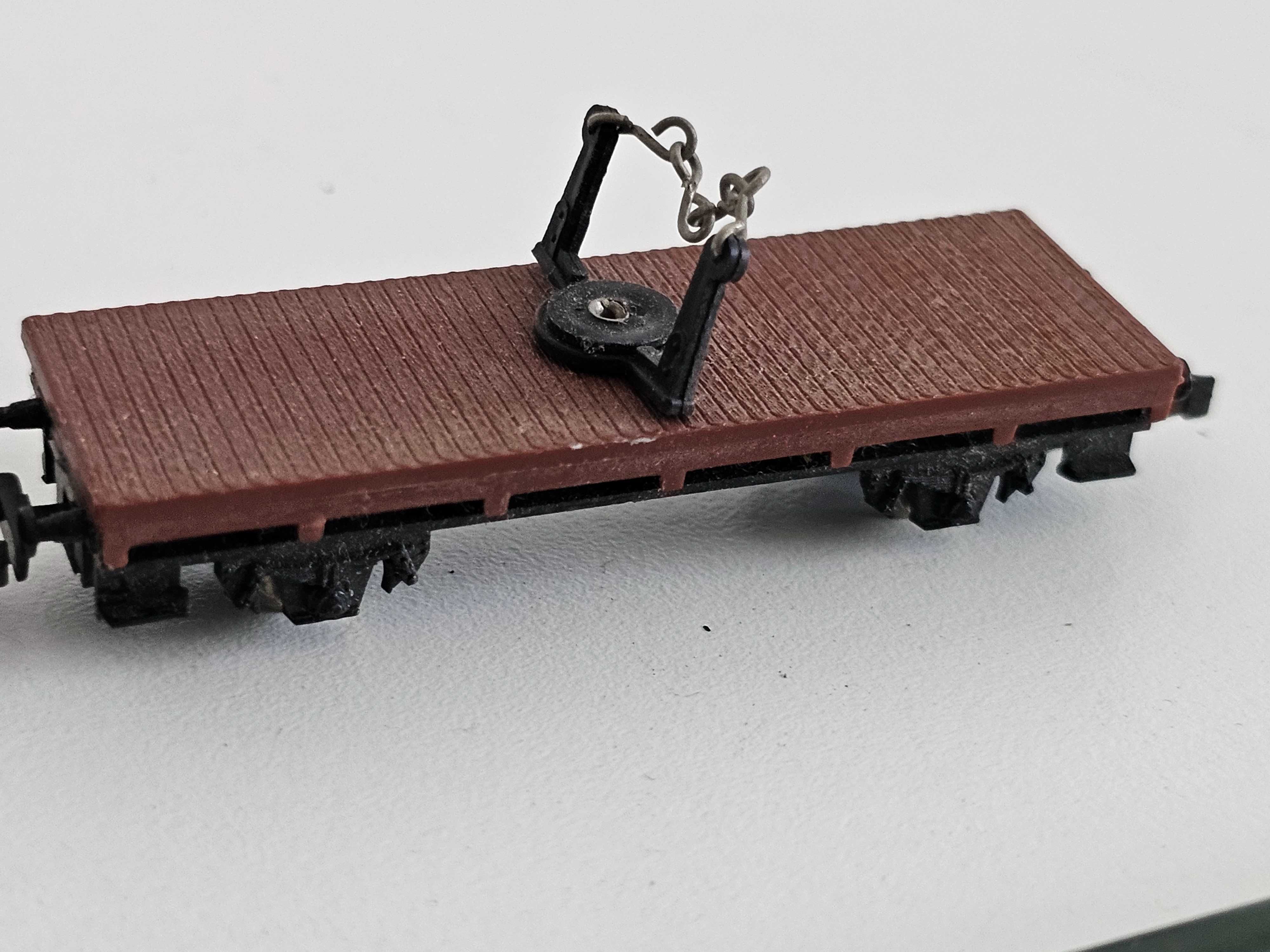 Lima wagon transportowy kłody belki skala N 1:160