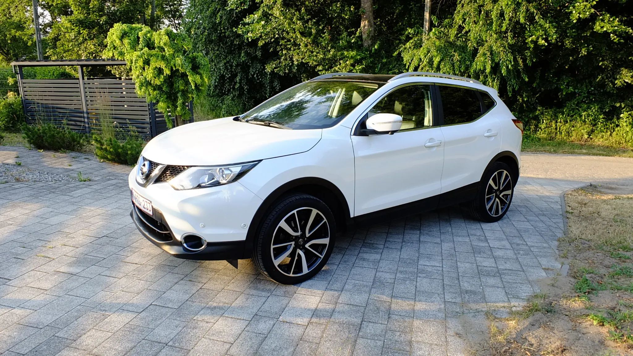 Nissan Qashqai 1.2 Benzyna Biała Perła Navi Kamera 360 Skóra Panorama Serwis Polecam!