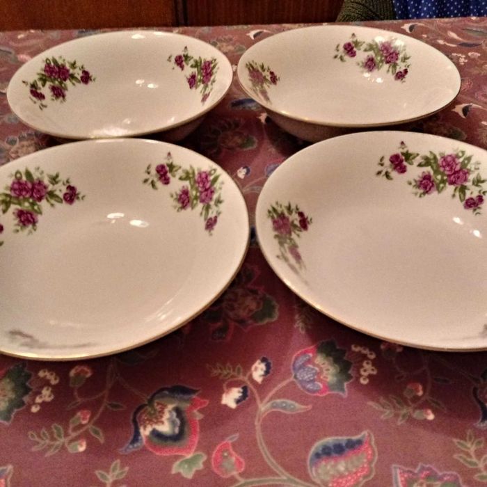 salaterki porcelanowe zdobione