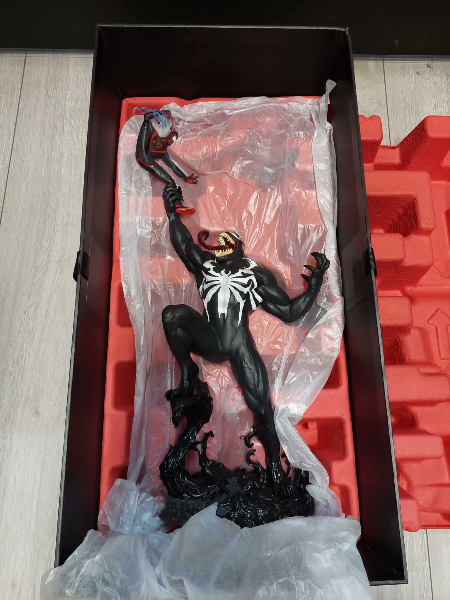 Marvel's Spider-Man 2 Figurka Kolekcjonerska VENOM