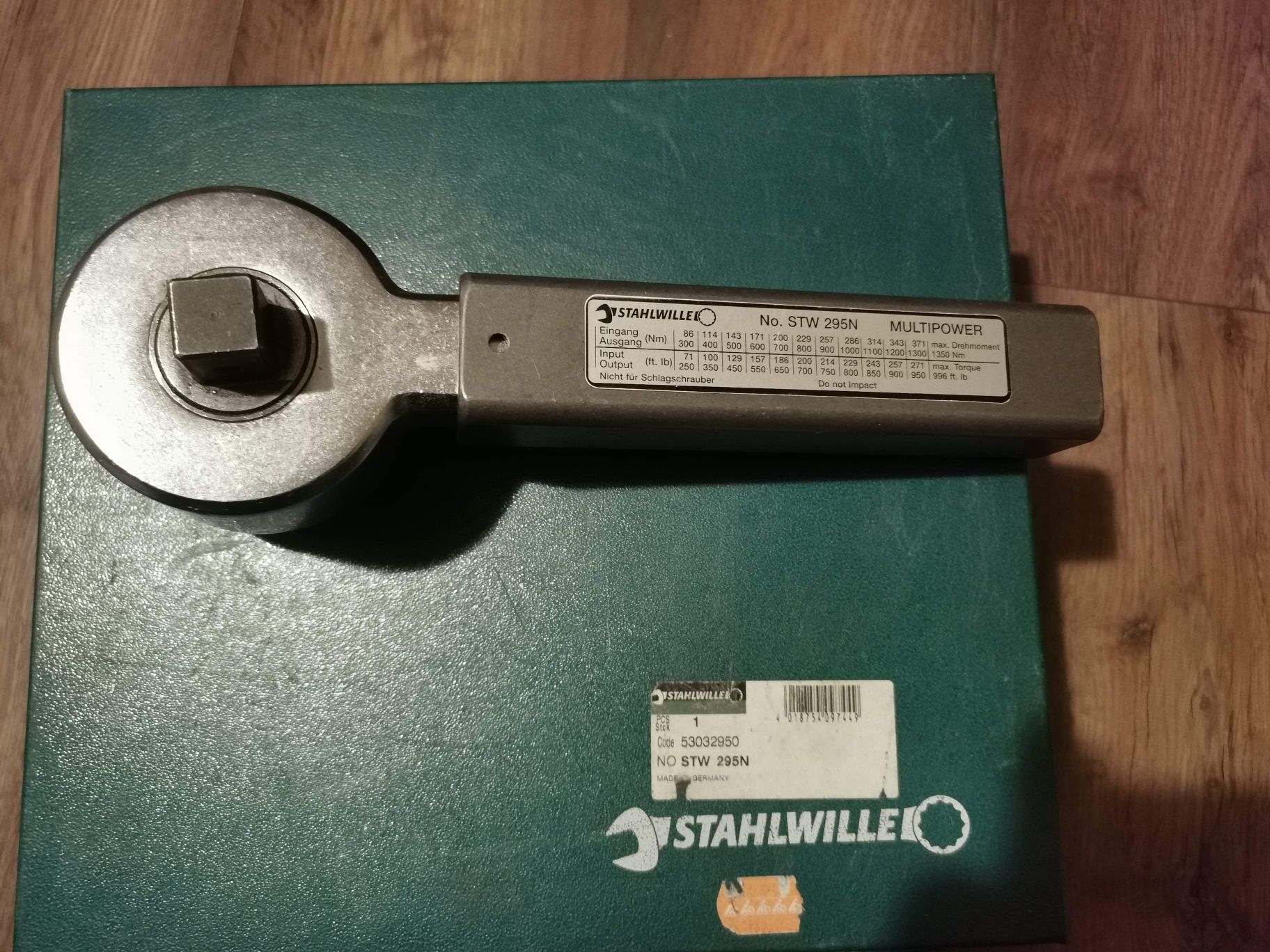 Wzmacniacz momentu obrotowego Stahlwille STW 295N. Klucz dynamometrycz
