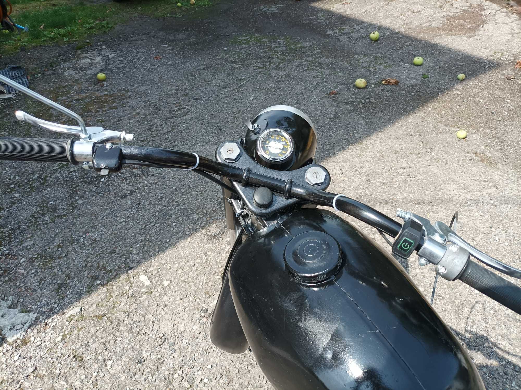 WSK 125 M06B3 – 1975 r. – po renowacji, do dokończenia