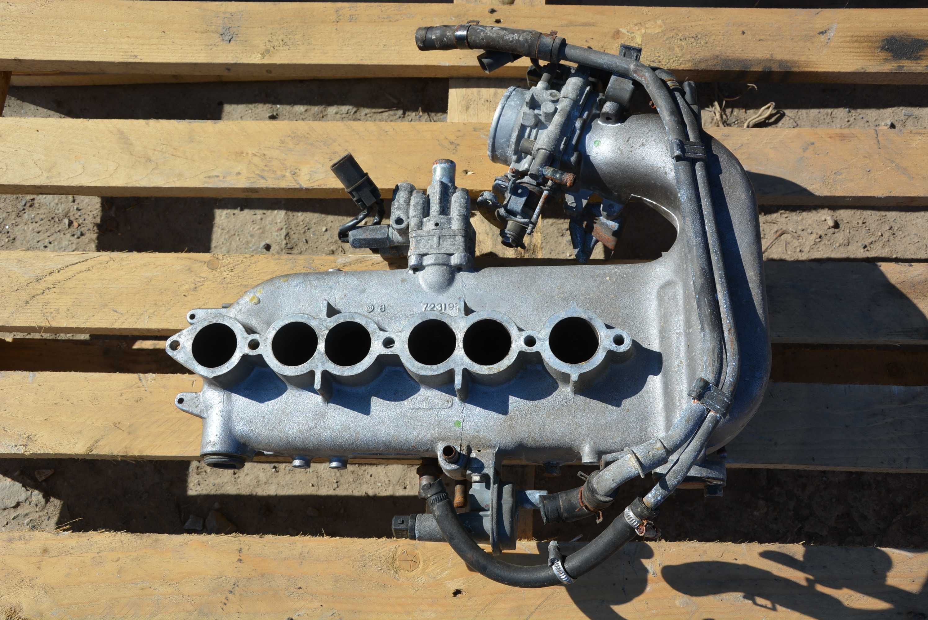 Kolektor ssący przepustnica Nissan 300ZX Z31