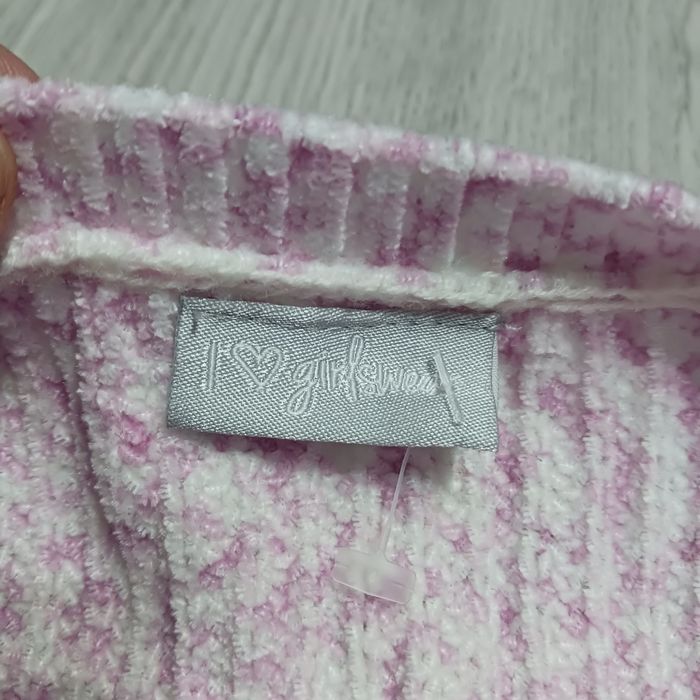 Sweter rozm. 146/152 dzianinowy znapisem unicorn