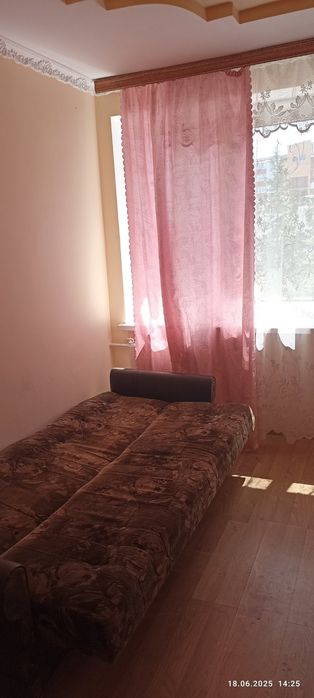 Оренда кімнати в гуртожитку.Дружба.