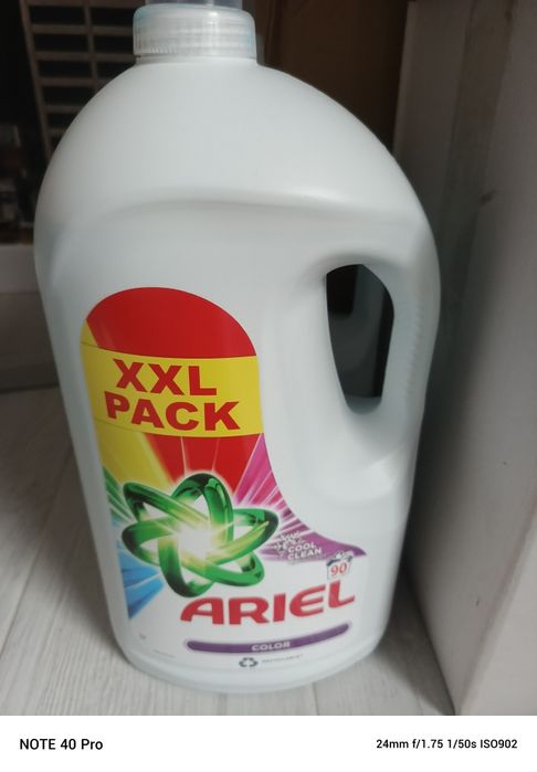 Żel Ariel do prania