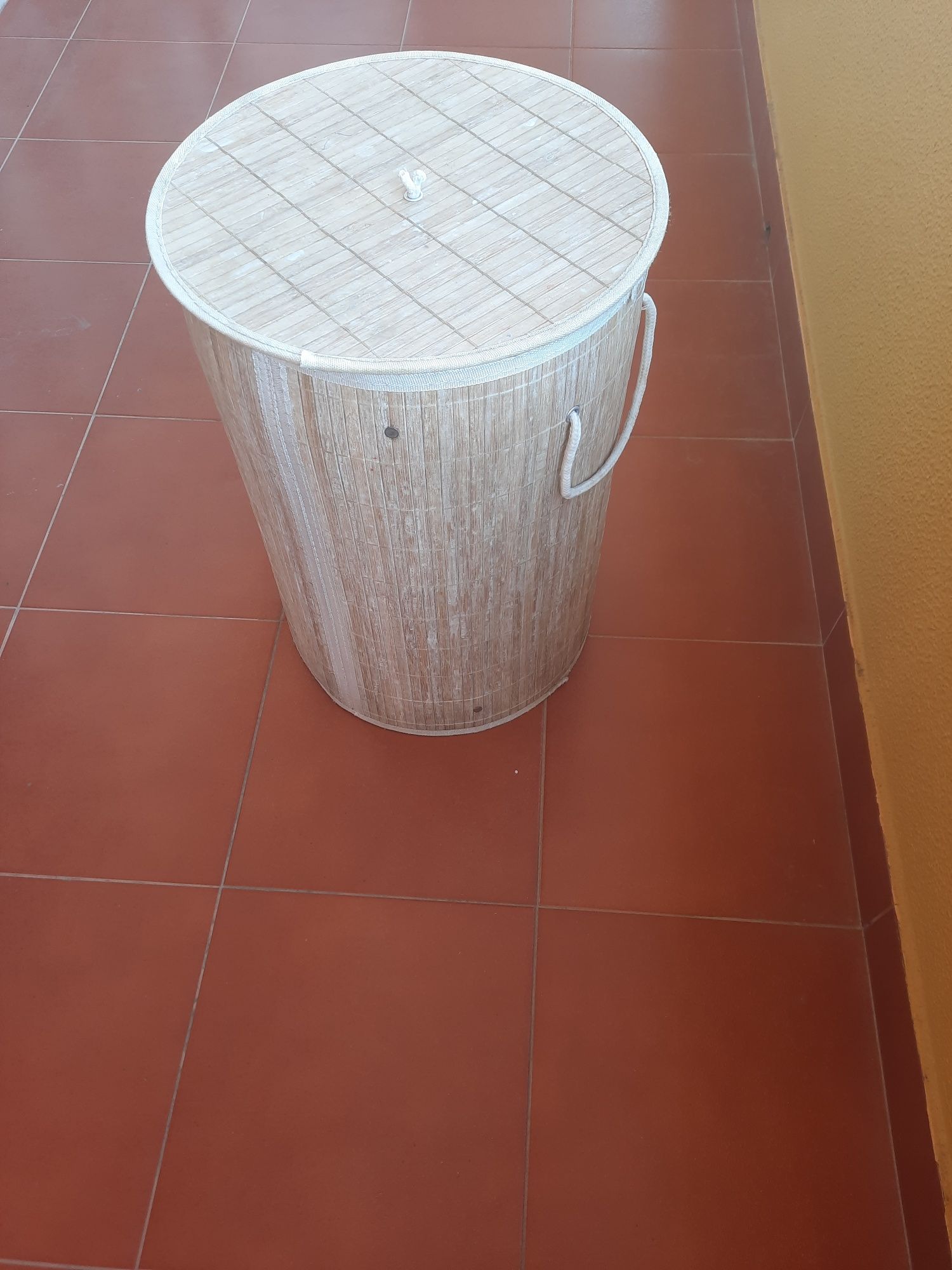 Cesto da roupa suja
