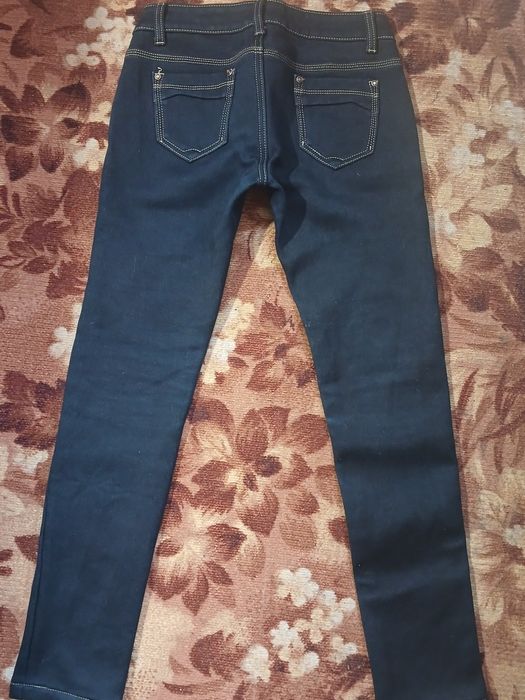 Продам теплі джинси на флісі