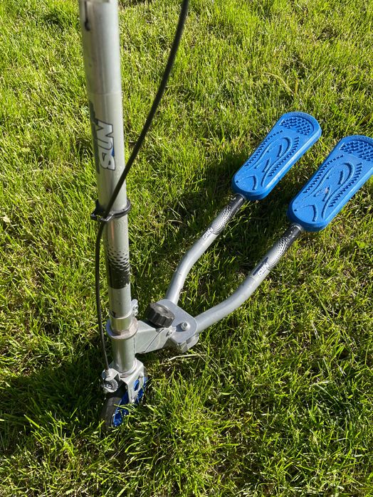 Самокат на 2 ноги